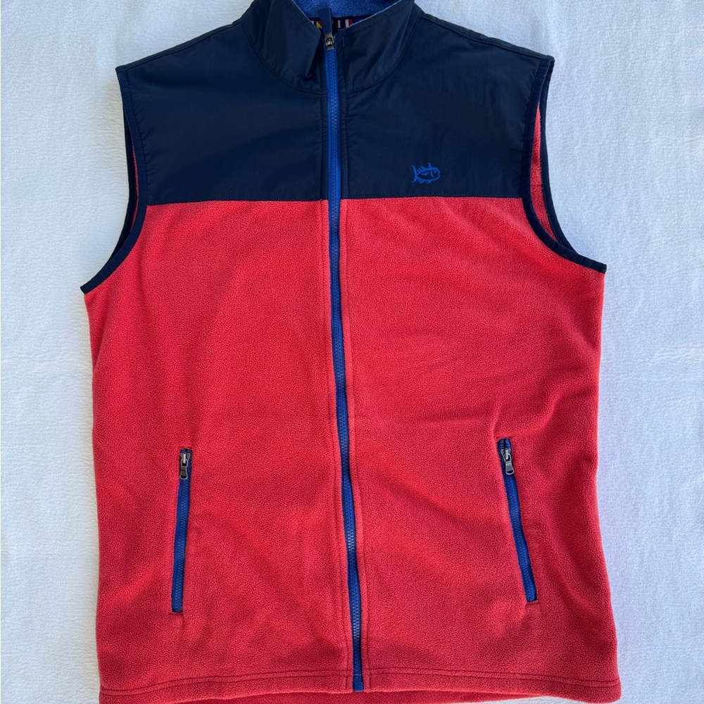 Men’s Southern Tide Coral and Navy Sleeveless Vest